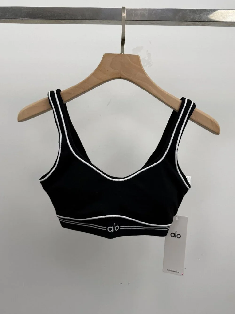 Alo Black & White Piped Sports Set